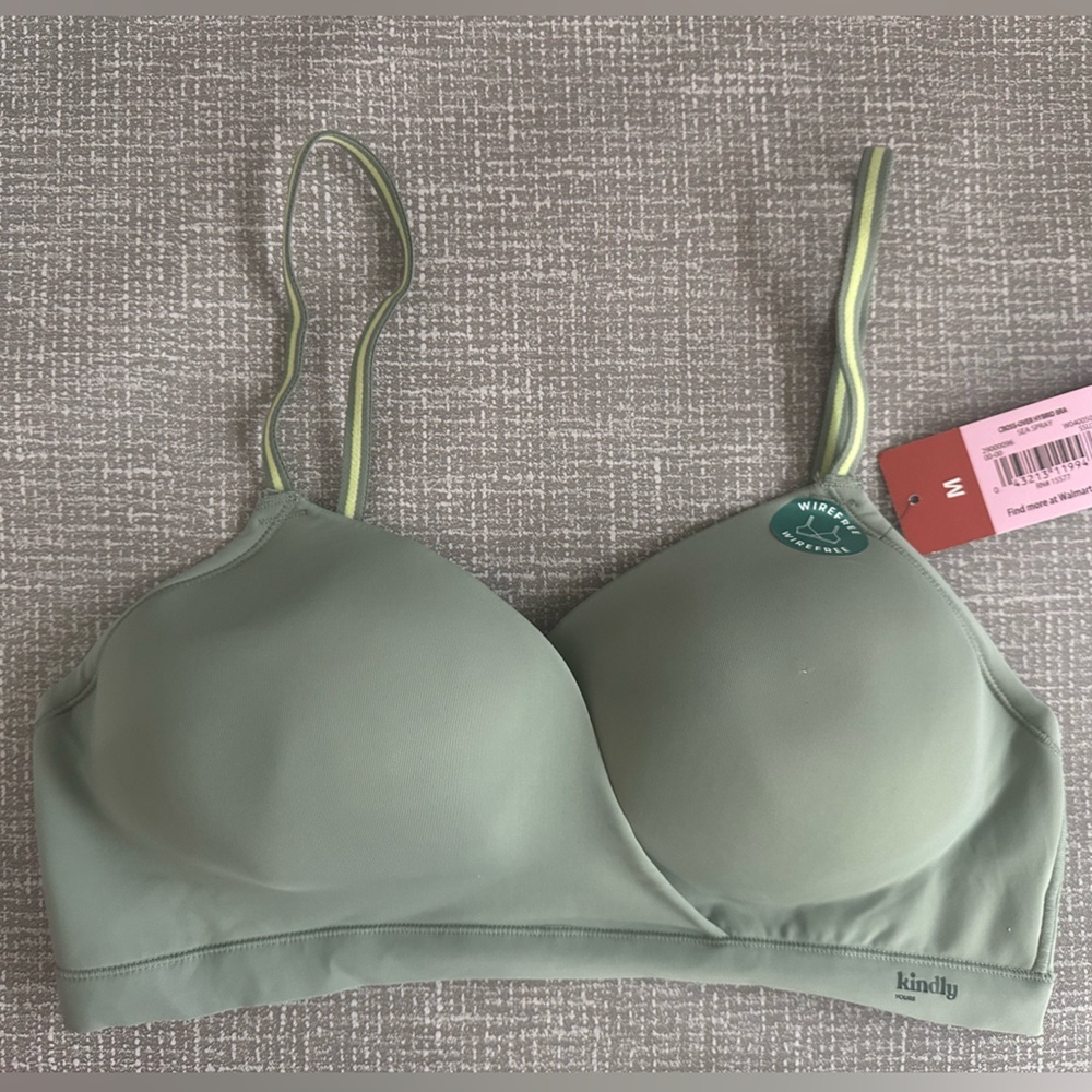 Kindly Yours Cross-Over Hybrid‎ Bra – Size Medium – Sea Spray Green